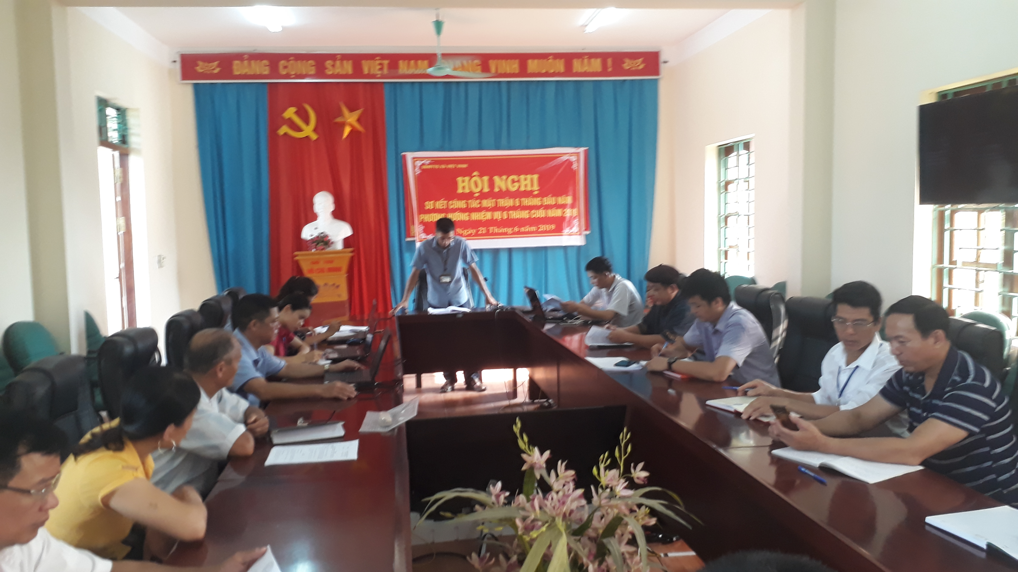 Ủy ban MTTQVN xã Việt Vinh sơ kết 6 tháng đầu năm